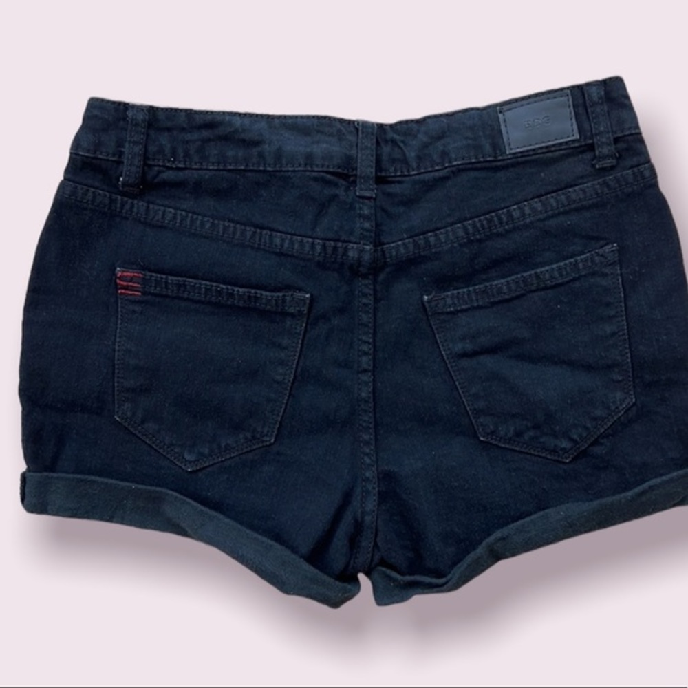 BDG SHORTS - Picture 2 of 8